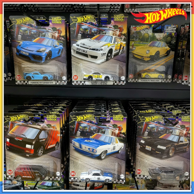 Mattel Hot Wheels Premium Boul - Mattel Collectible & Vintage Dolls recension och pris