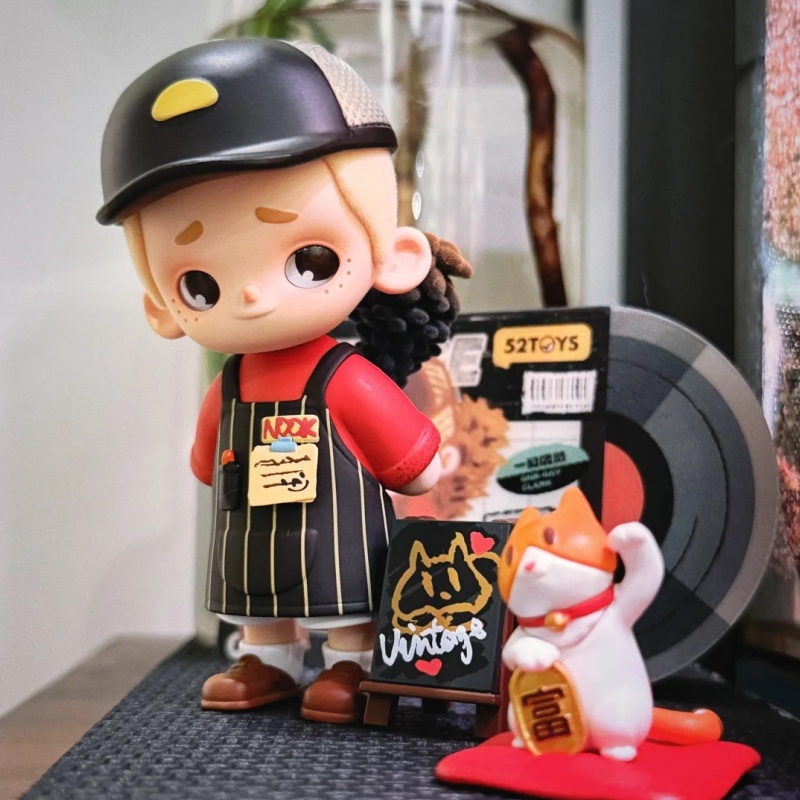 52toys Nook In Vintage Store S - Vintage And Collectible Stores recension och pris